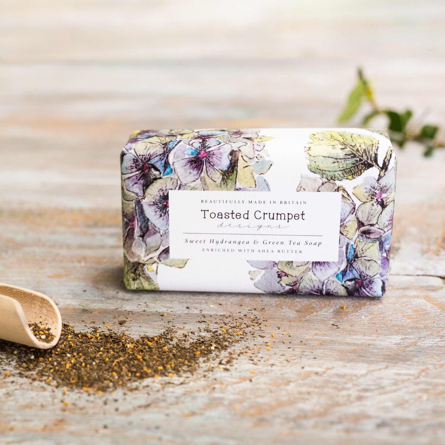 Sweet Hydrangea & Green Tea 190g Soap Bar